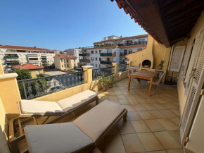 Superbe duplex tout équipé, climatisation, terrasse et barbecue